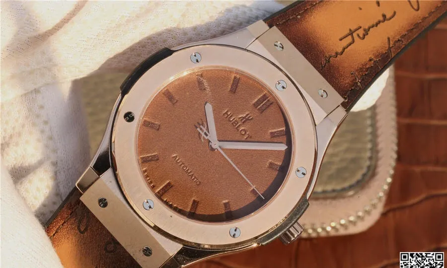 Hublot Classic Fusion 511.OX.0500.VR.BER16 TW Factory 1:1 Best Edition Replica Watch Cowhide strap